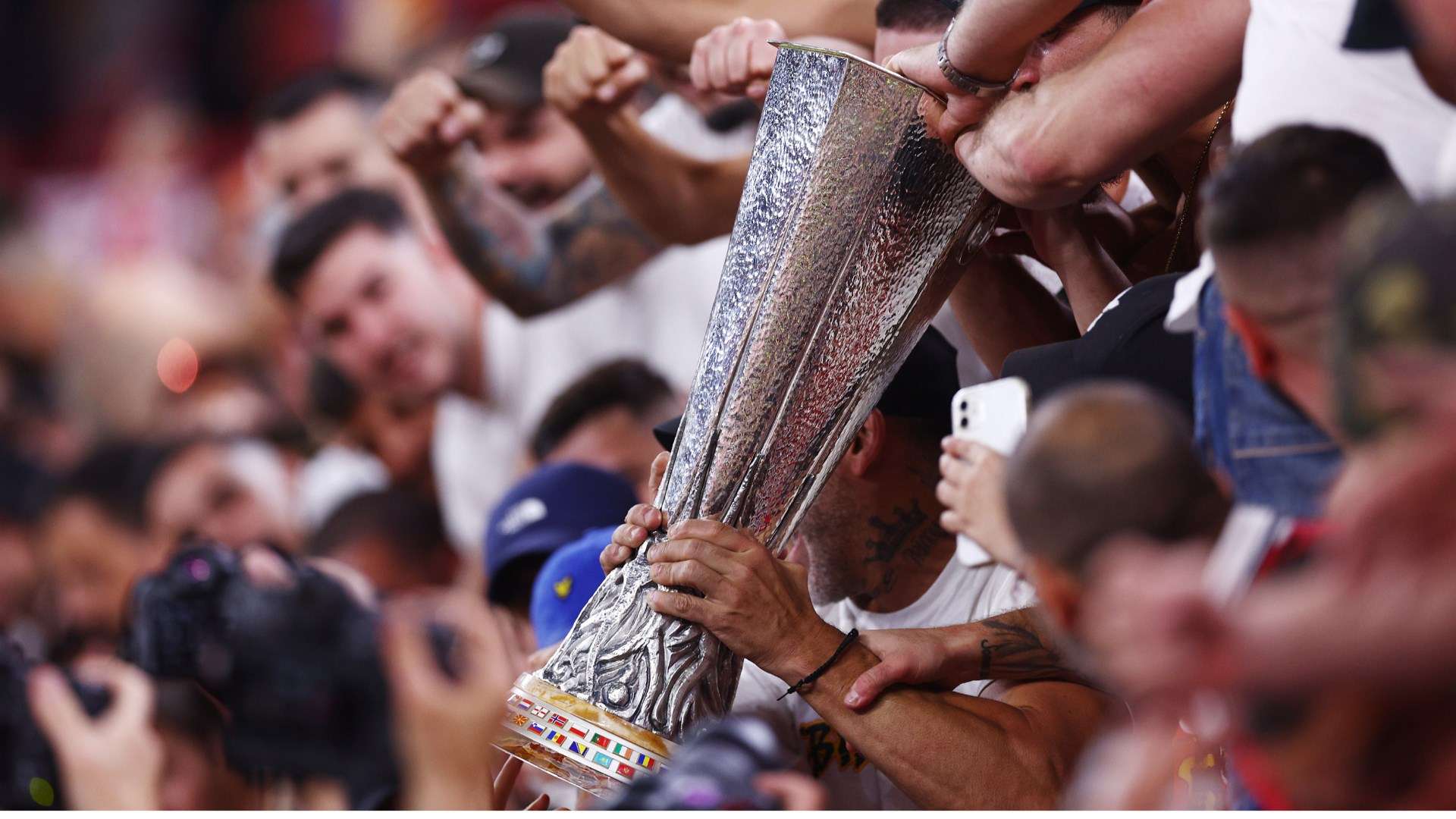 回归为蓝军 回归为蓝军